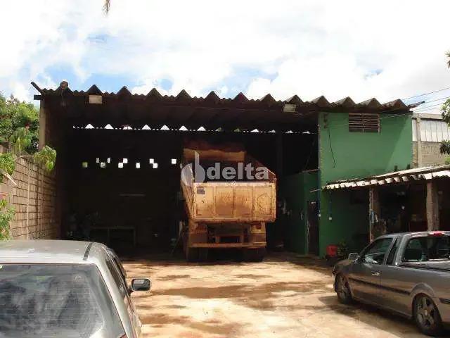 Ponto Comercial venda em Região Geográfica Imediata de Uberlândia, Oliveira Fortes