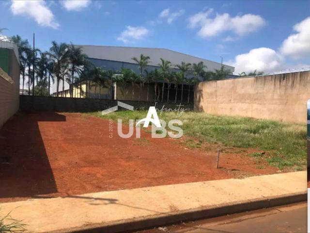 Ponto Comercial venda em Novo Mundo, Uberlândia