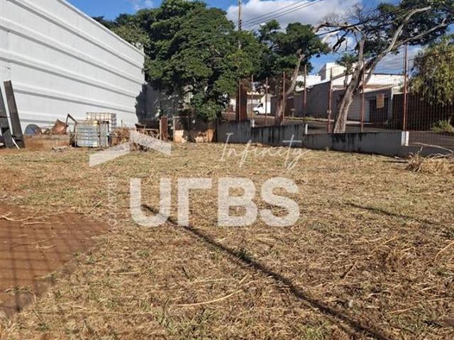 Ponto Comercial venda em Setor Central, Uberlândia