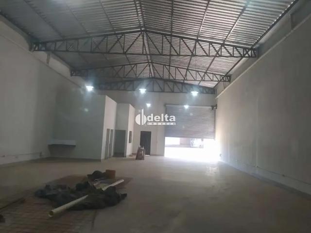 Ponto Comercial venda em Segismundo Pereira, Uberlândia
