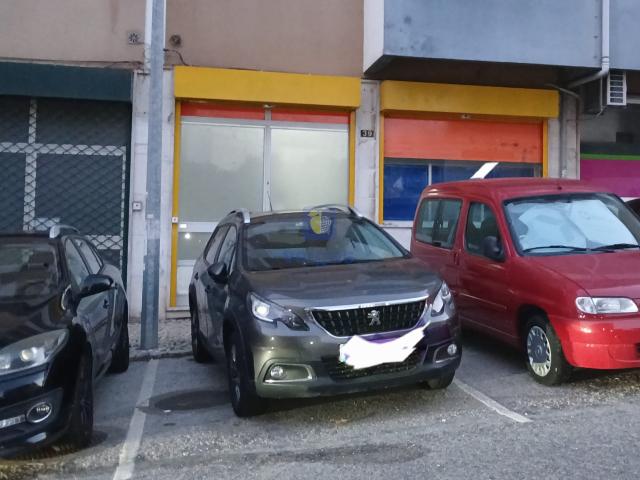Loja venda em Póvoa De Santa Iria, Lisboa