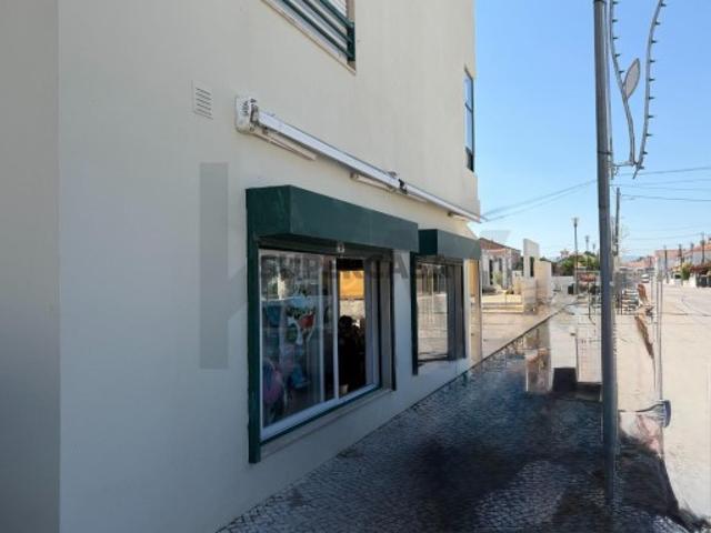 Armazém venda em Sesimbra, Setúbal