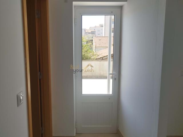 Loja alugar em Carvalhal de Turquel, Alcobaça