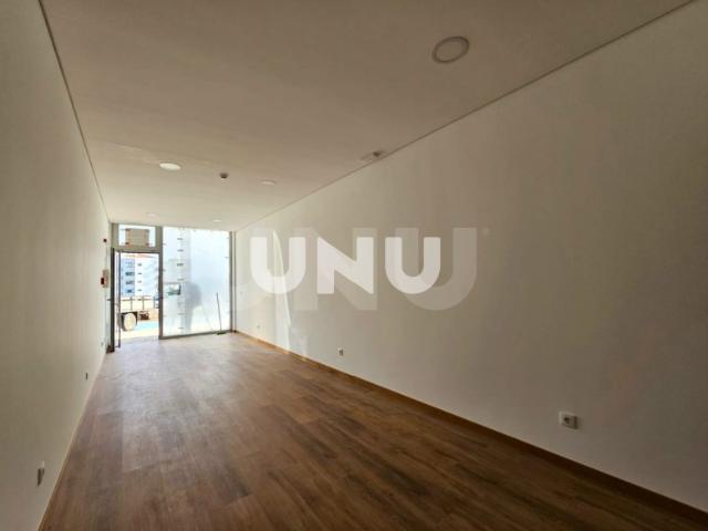 Loja venda em Lages de Ranhados, Viseu