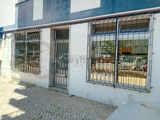 Loja venda em Seixal, Corroios