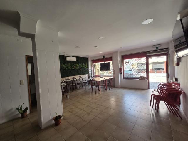 Loja alugar em Seixal, Corroios