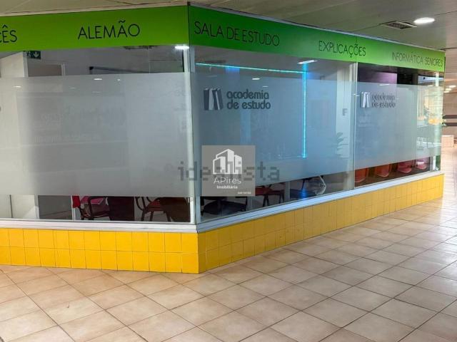 Loja venda em Almada, Setúbal