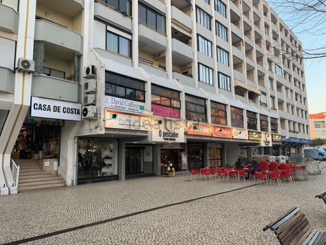 Loja venda em Almada, Setúbal