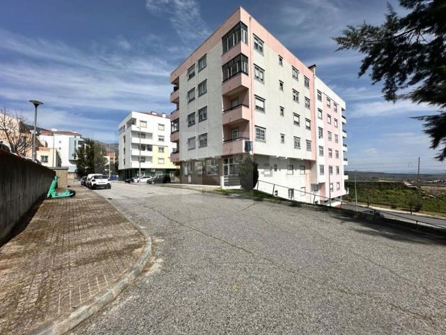 Ponto Comercial venda em Canhoso, Bairro da Alegria