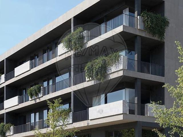 Loja venda em Lousada, Porto