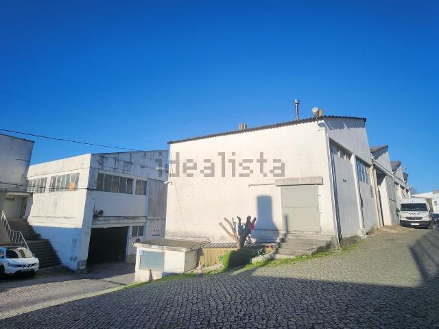 Armazém venda em Porto