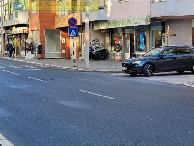 Loja venda em Verderena, Setúbal