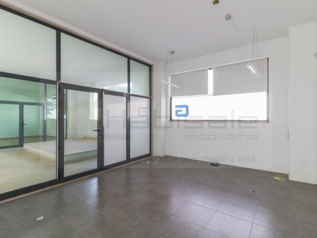 Loja venda em Urbanização do Conventinho, Santiago Dos Velhos