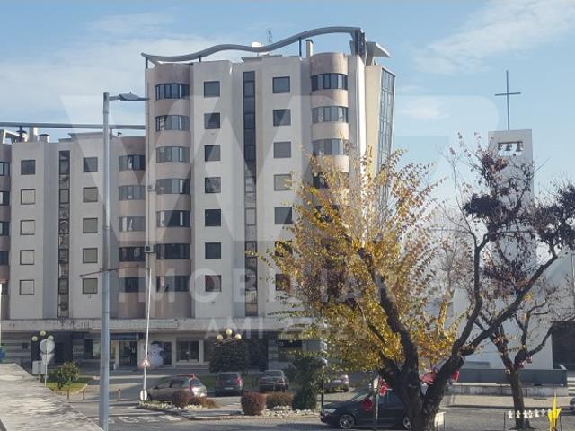 Loja venda em Castelo Branco, Canhoso
