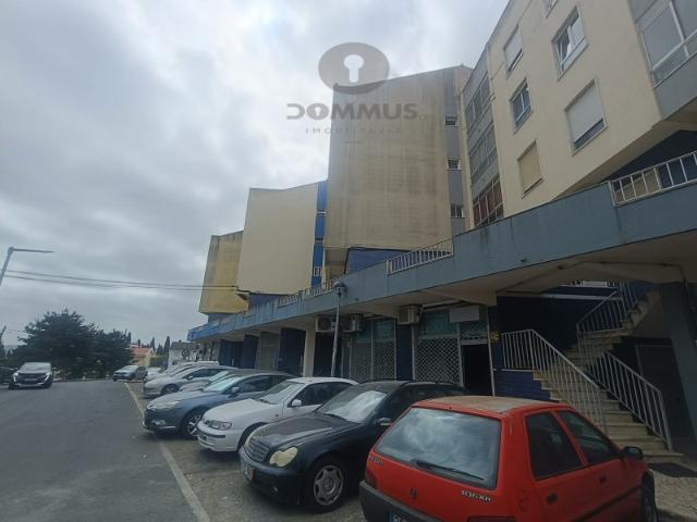 Loja venda em Loures