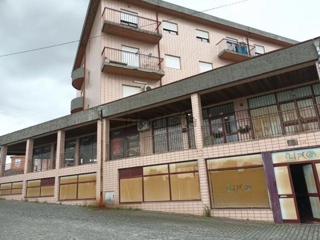 Loja venda em Salgueirinhos, Gavião