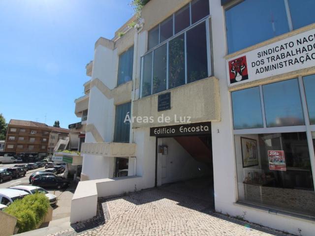 Loja alugar em Bairro dos Anjos, Leiria