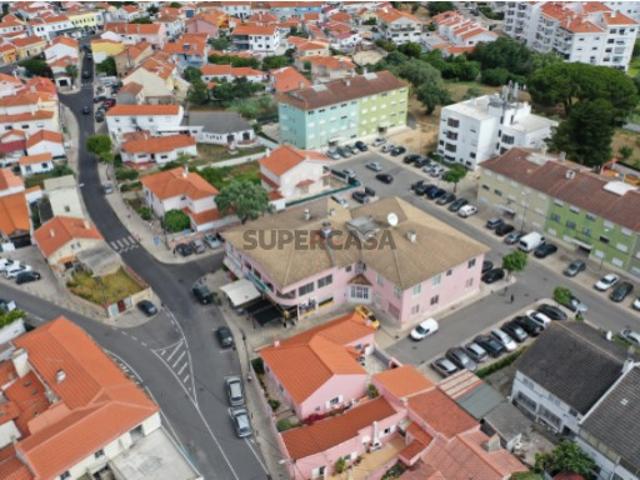 Armazém venda em Quinta de São Martinho, Cascais