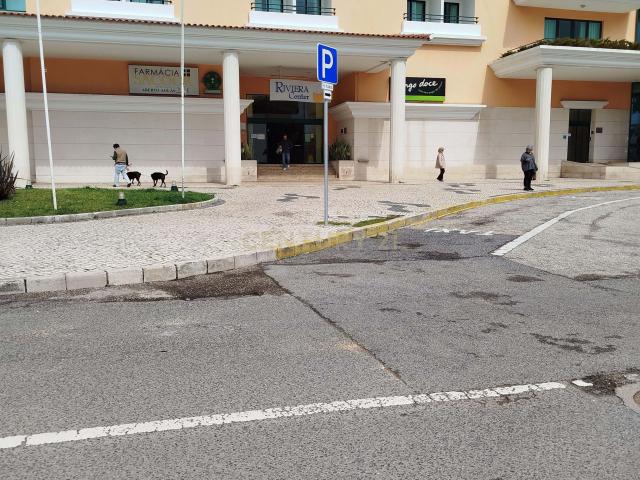 Loja venda em Junqueiro, Cascais