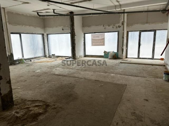 Armazém venda em Aveiro