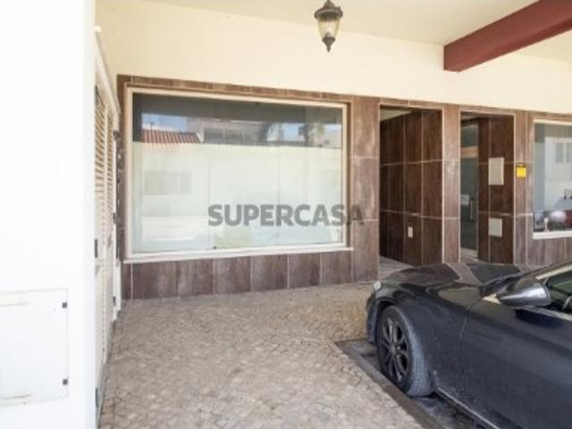 Armazém venda em Ferragudo, Faro