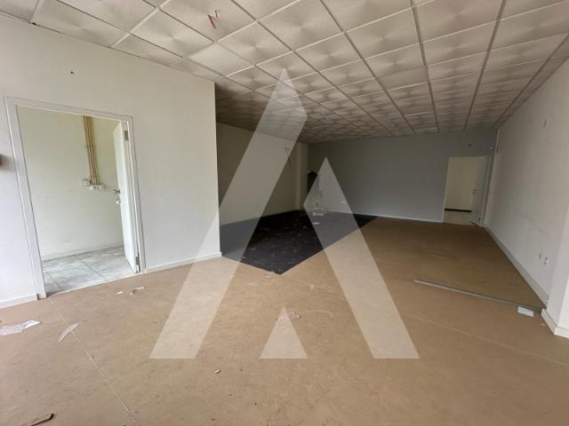 Ponto Comercial venda em Oiã