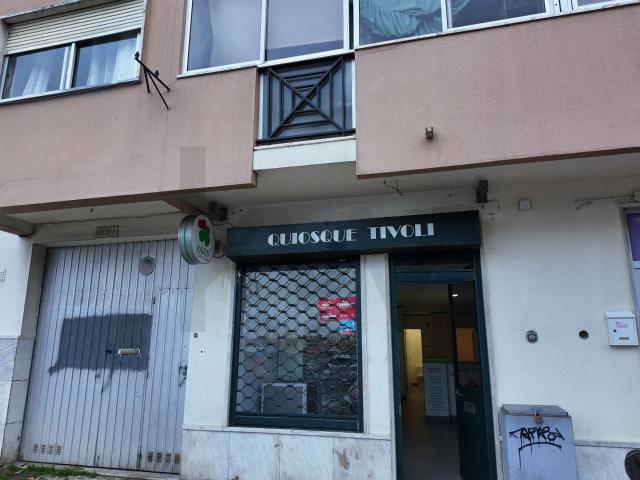 Loja venda em Mem Martins, Sintra