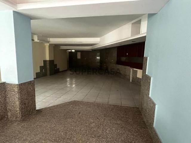Armazém venda em Bitarães, Porto