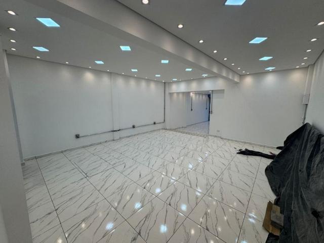 Ponto Comercial aluguel em Carapicuiba, São Paulo