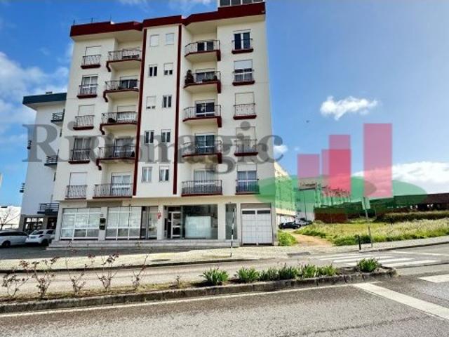 Loja alugar em Rio Maior, Santarém