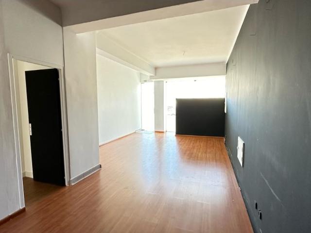 Loja venda em Rio Maior, Santarém