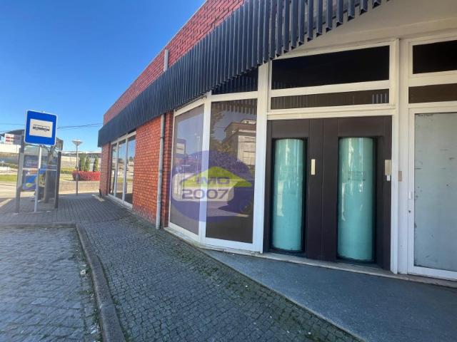 Loja alugar em Santa Maria Da Feira, Aveiro