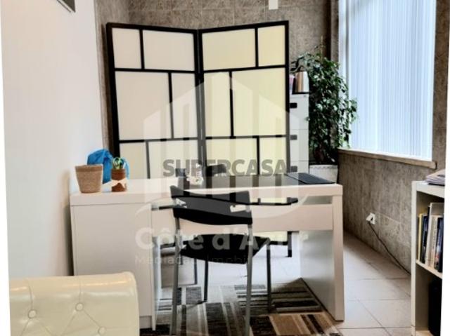 Armazém venda em Sesimbra (Castelo), Sesimbra