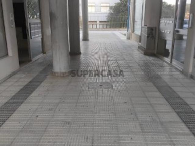 Armazém venda em Argeriz, Vila Real
