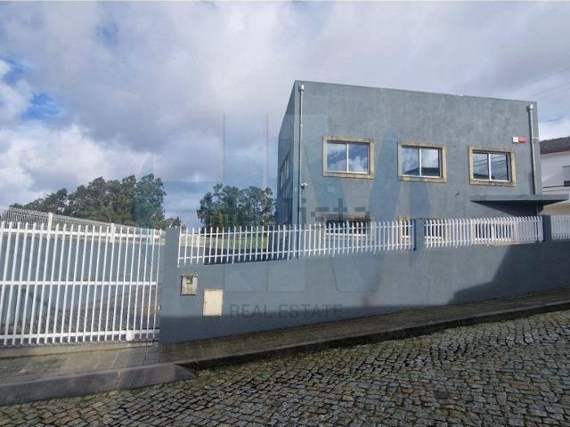 Armazém alugar em Gondomar, Porto