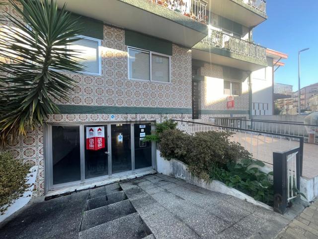 Armazém venda em Valongo, Ermesinde