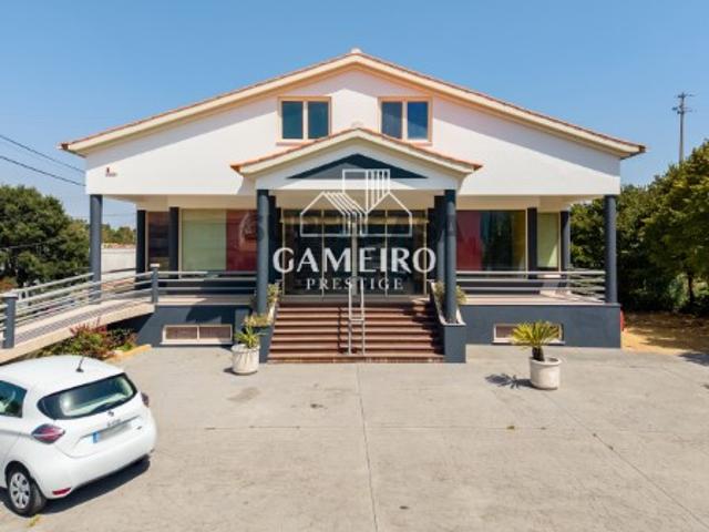 Armazém venda em Ourém, Santarém