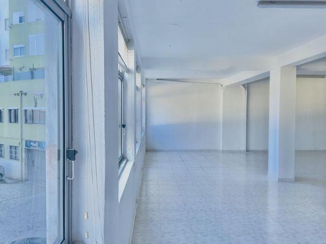 Loja venda em Seixal, Amora