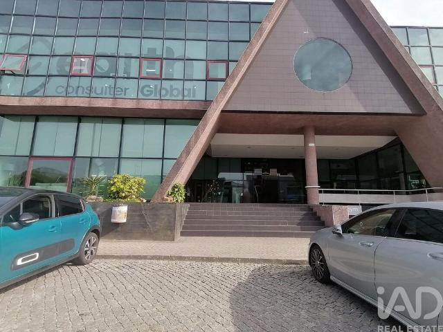 Loja alugar em Carvalhosa, Porto