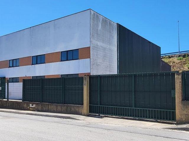 Loja venda em Aveiro, Carro Quebrado