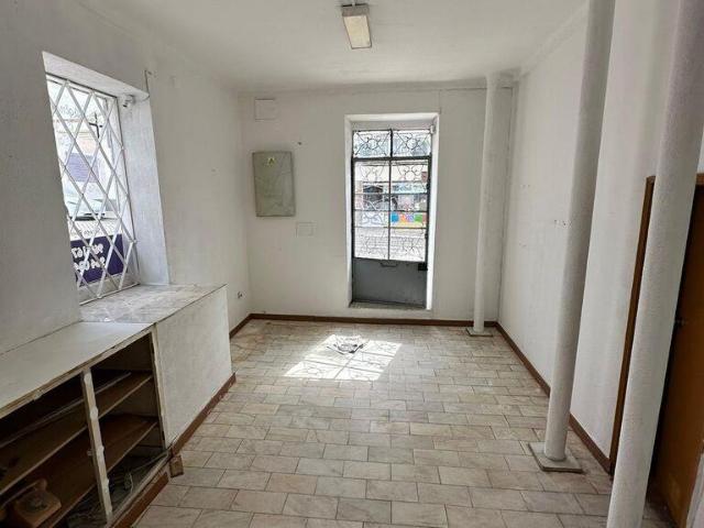 Loja alugar em Palmela, Setúbal