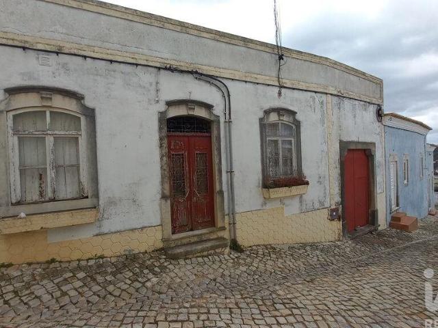 Loja venda em Porto De Mós, Leiria