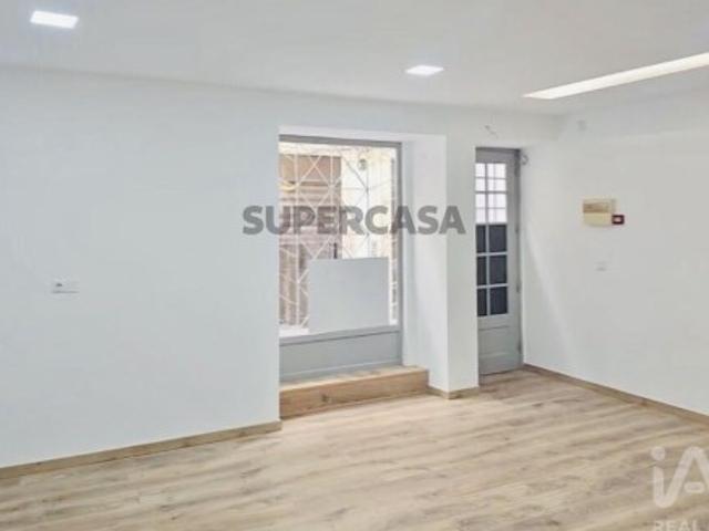 Armazém venda em Setúbal