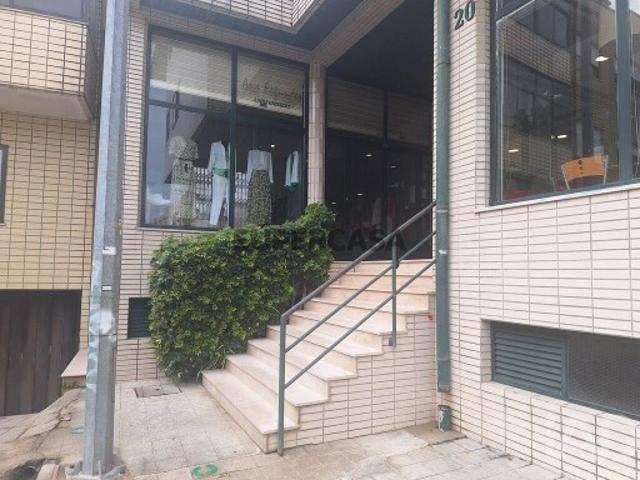 Armazém venda em Valongo, Porto