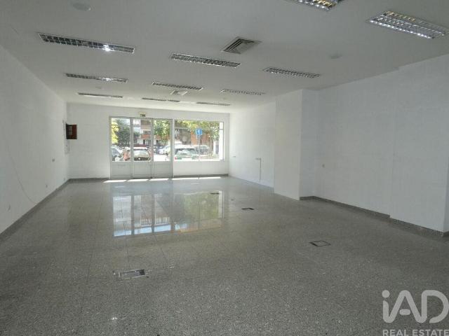 Loja venda em Alfragide, Amadora