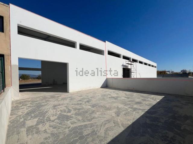 Armazém venda em Mexilhoeira da Carregação, Parchal