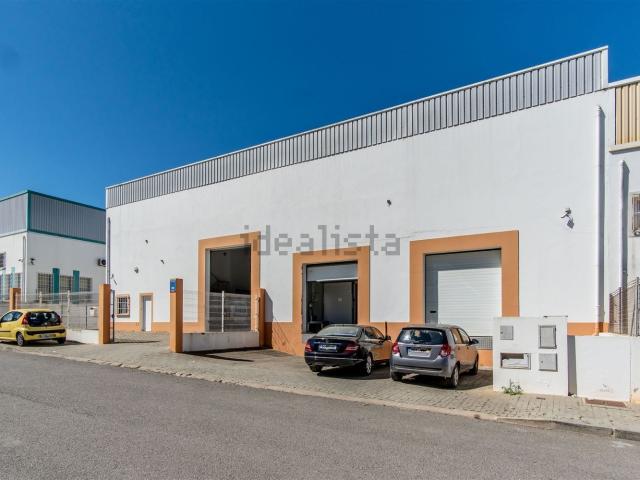 Armazém venda em Pateiro, Parchal