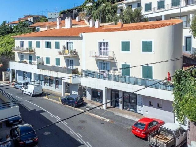 Loja venda em Estreito de Câmara de Lobos, Câmara De Lobos