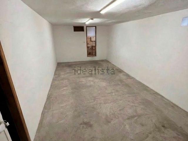 Armazém venda em Bairro da Cumieira, Fafe