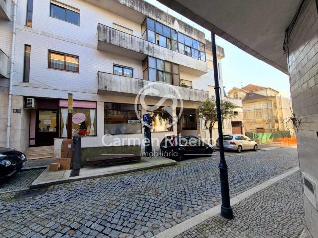 Loja venda em Bairro da Cumieira, Fafe